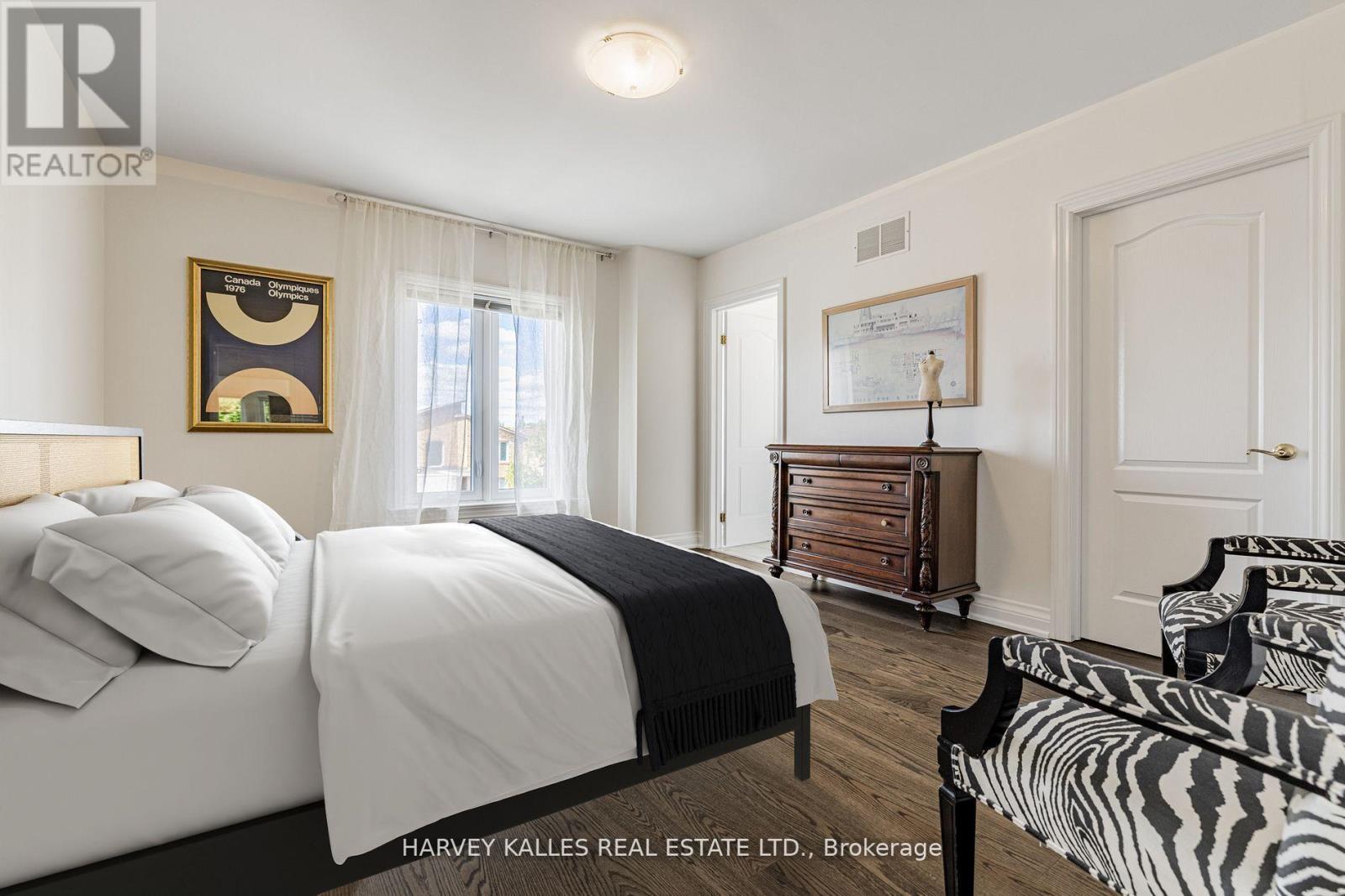 145 RODEO DRIVE - 33