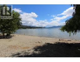 3 Heron Lane, Lee Creek, BC V0E1M4 Photo 10