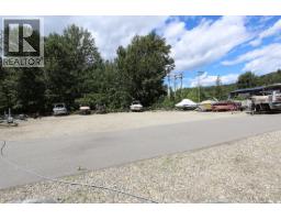 3 Heron Lane, Lee Creek, BC V0E1M4 Photo 17