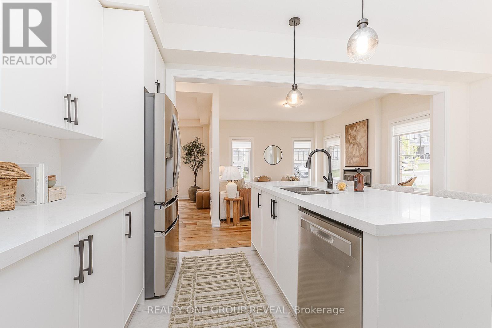 1 NORTH GARDEN BOULEVARD - 15