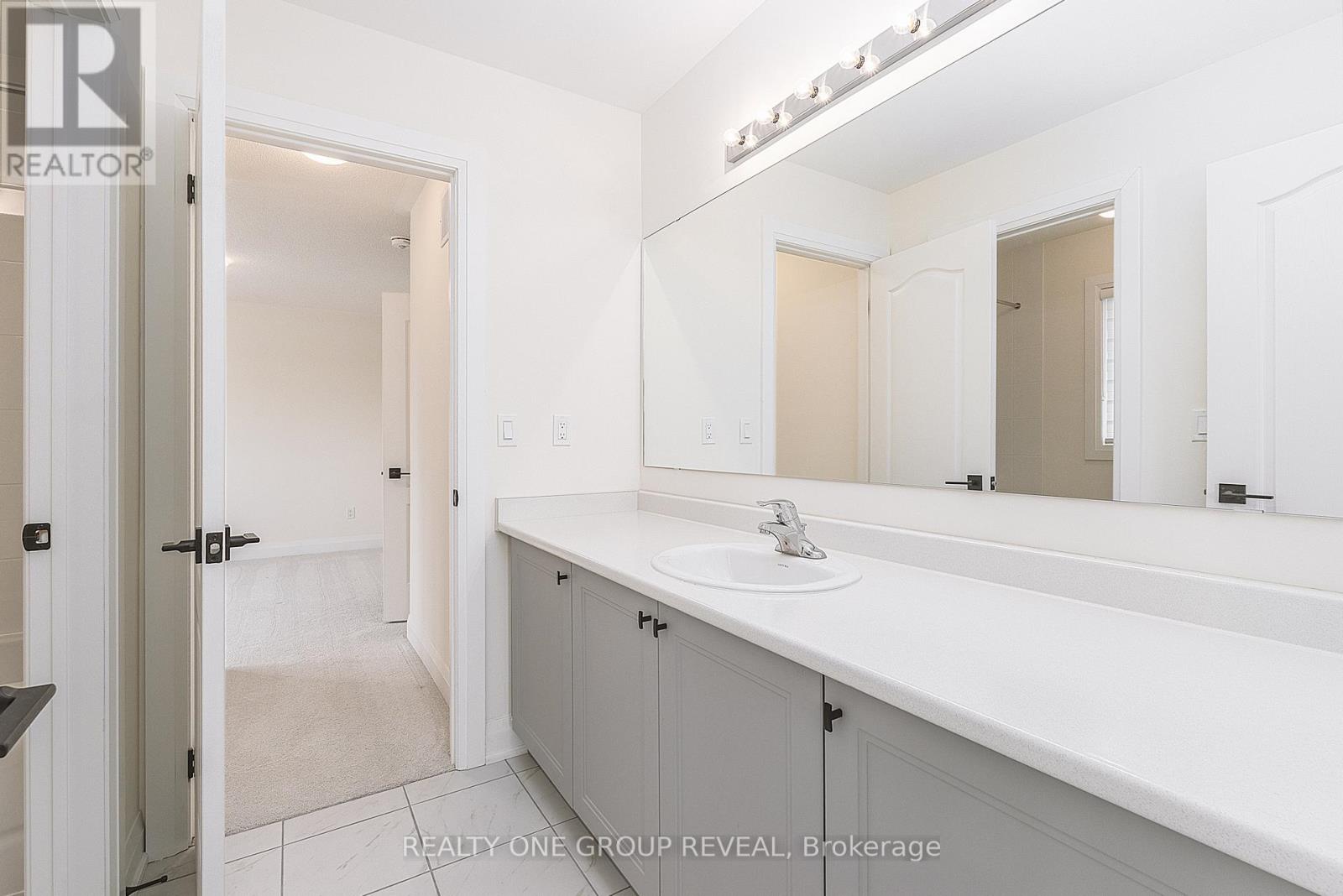 1 NORTH GARDEN BOULEVARD - 28