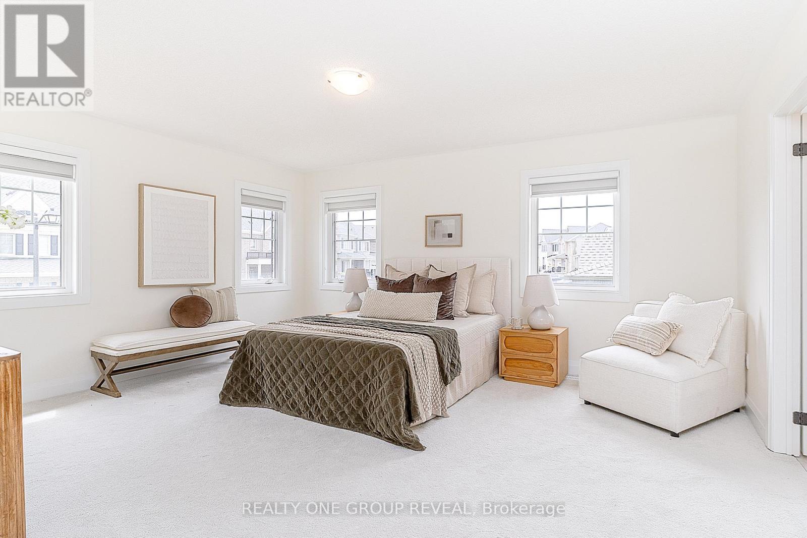 1 NORTH GARDEN BOULEVARD - 31