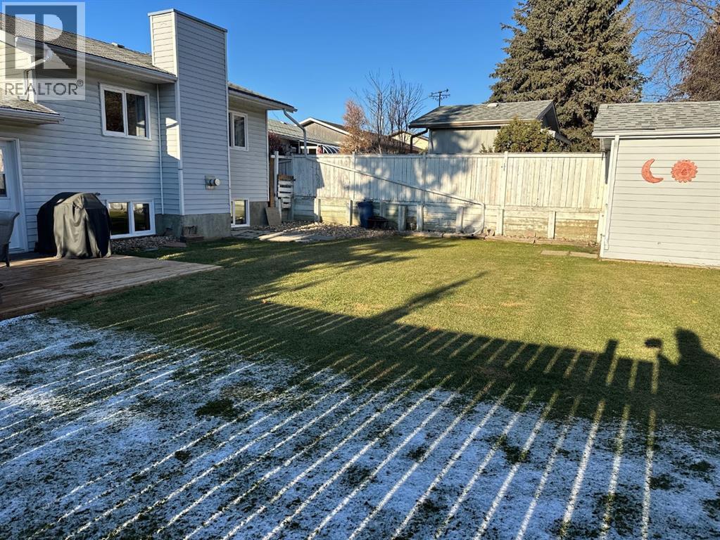7129 99A Street S - 35