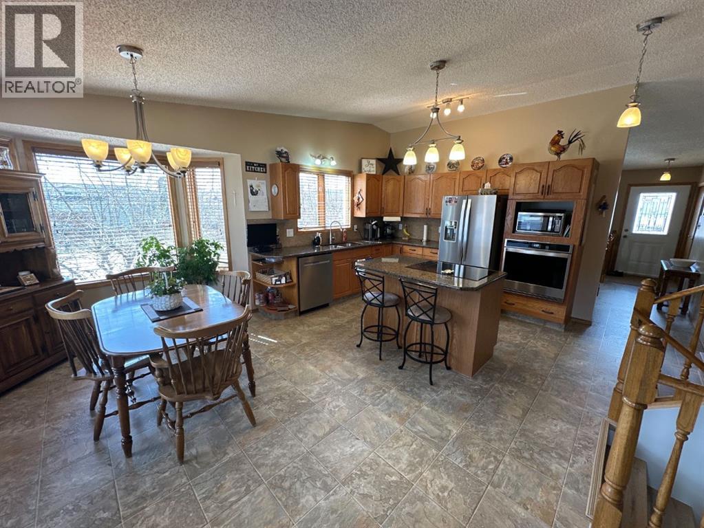 7129 99A Street S - 5