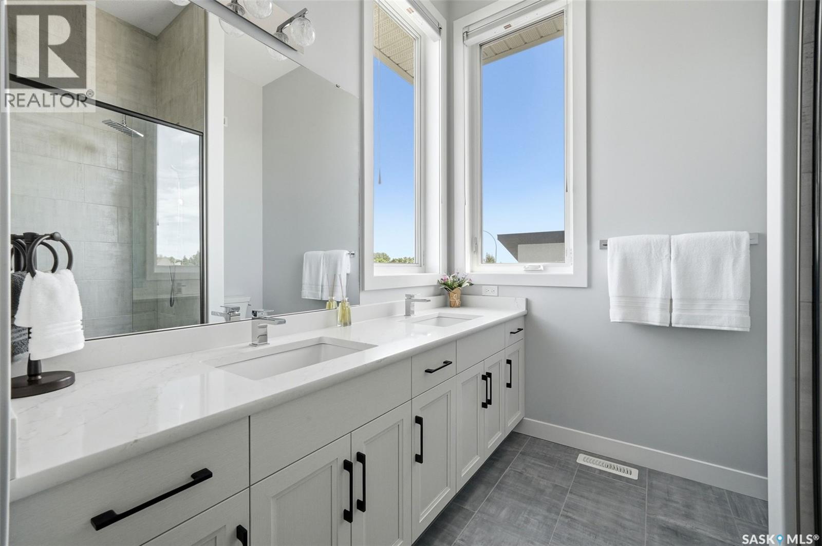 408 Hillside DRIVE — photo 23
