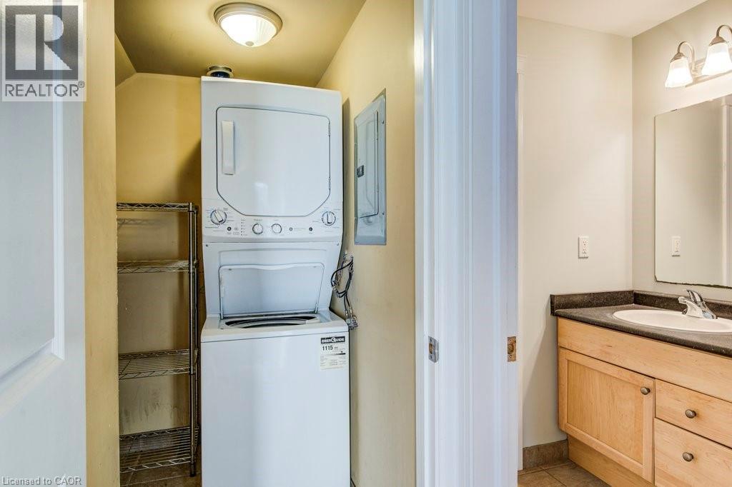 #201 555 KING Street E - 18