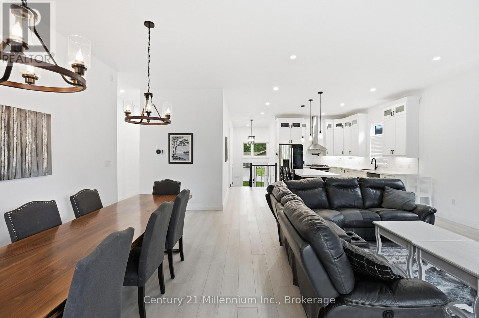 113 SMALLMAN DRIVE - 17