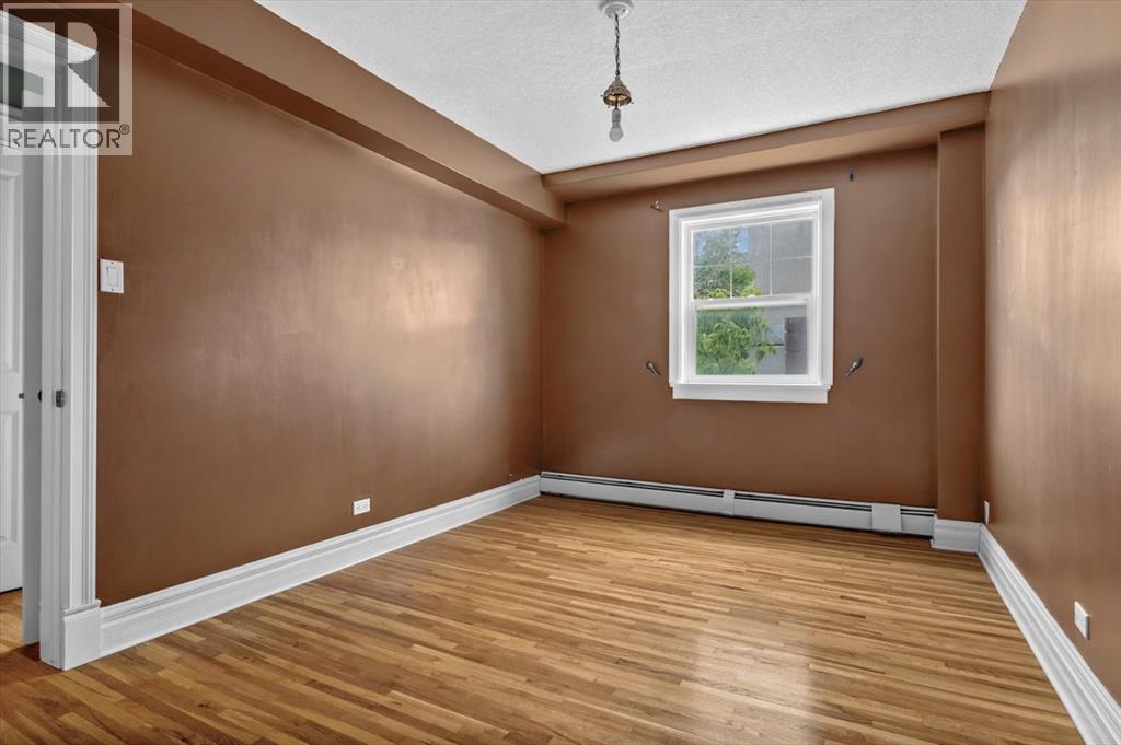 #9 1125 17 Avenue SW - 15