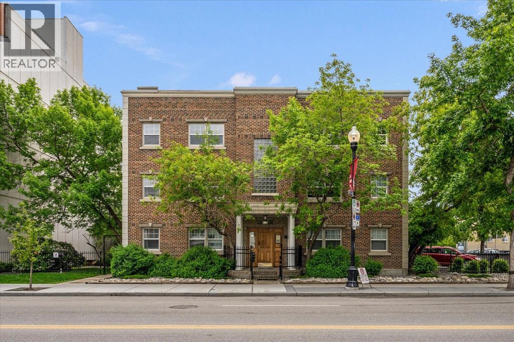 #9 1125 17 Avenue SW - 23