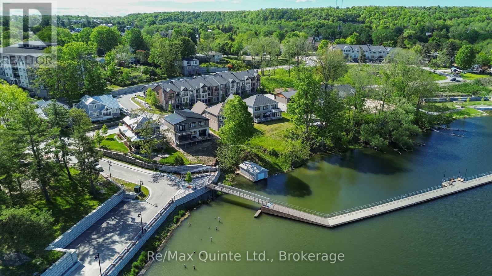 125 VILLENEUVE DRIVE - 47