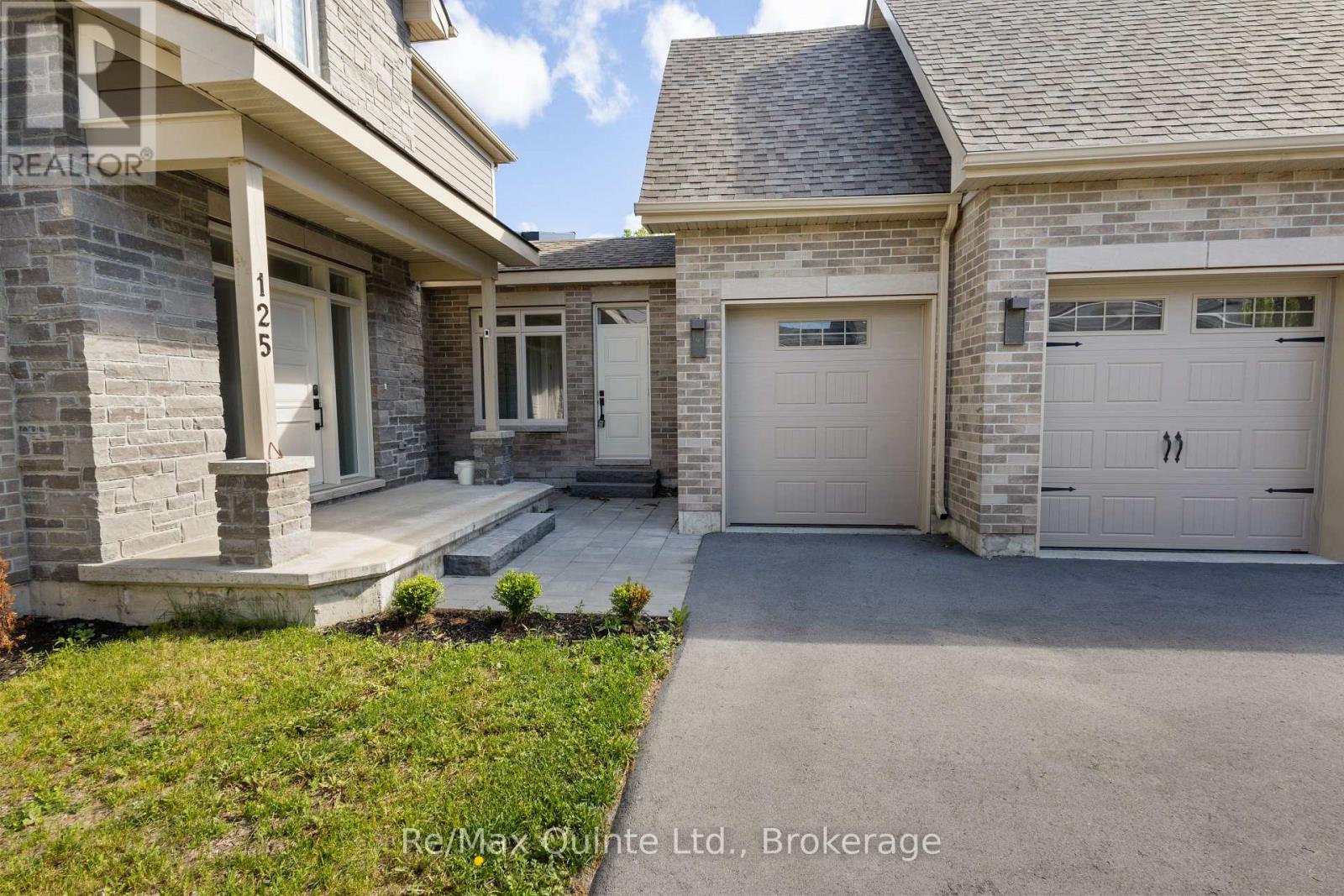 125 VILLENEUVE DRIVE - 6