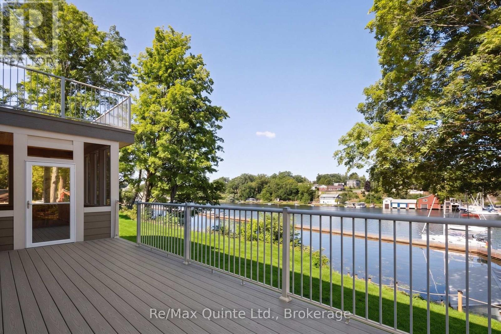 125 VILLENEUVE DRIVE - 7