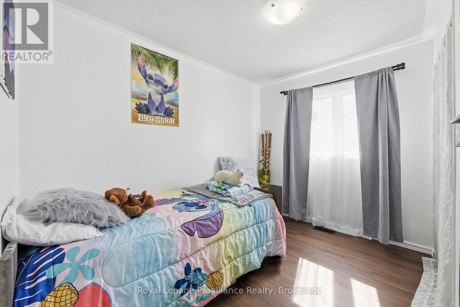 13 FORESTER DRIVE - 20