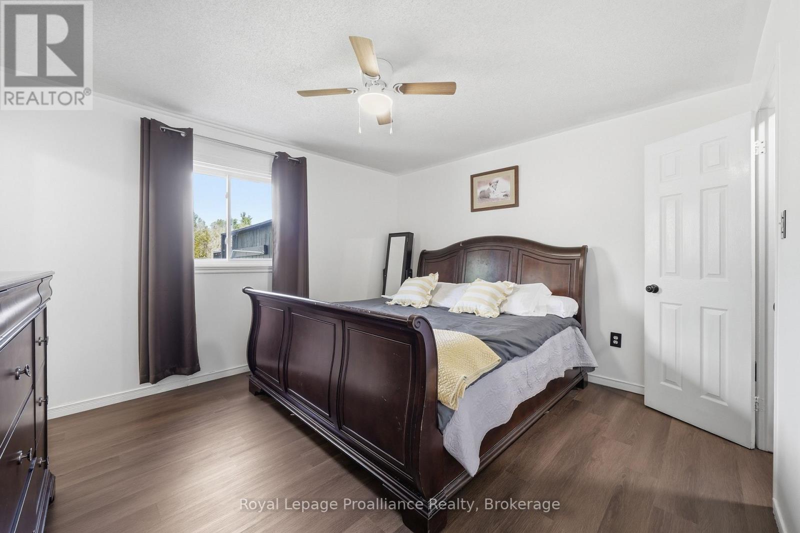 13 FORESTER DRIVE - 22