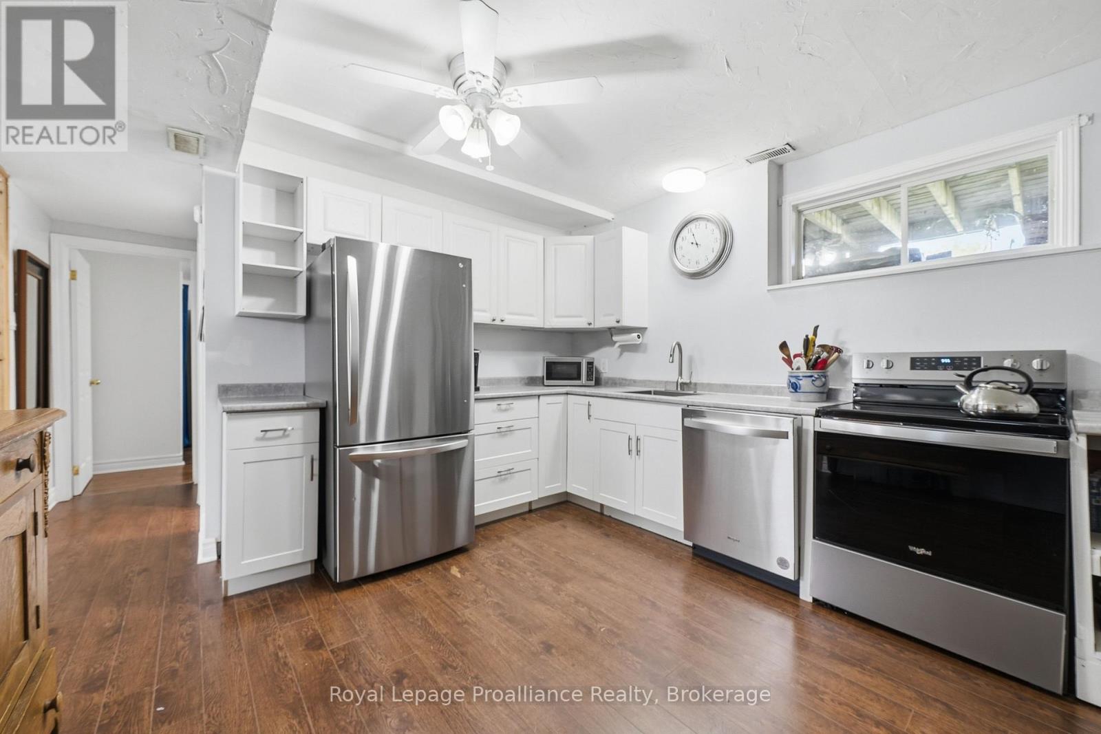 13 FORESTER DRIVE - 31