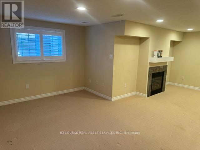 19 LELAND LANE E - 27