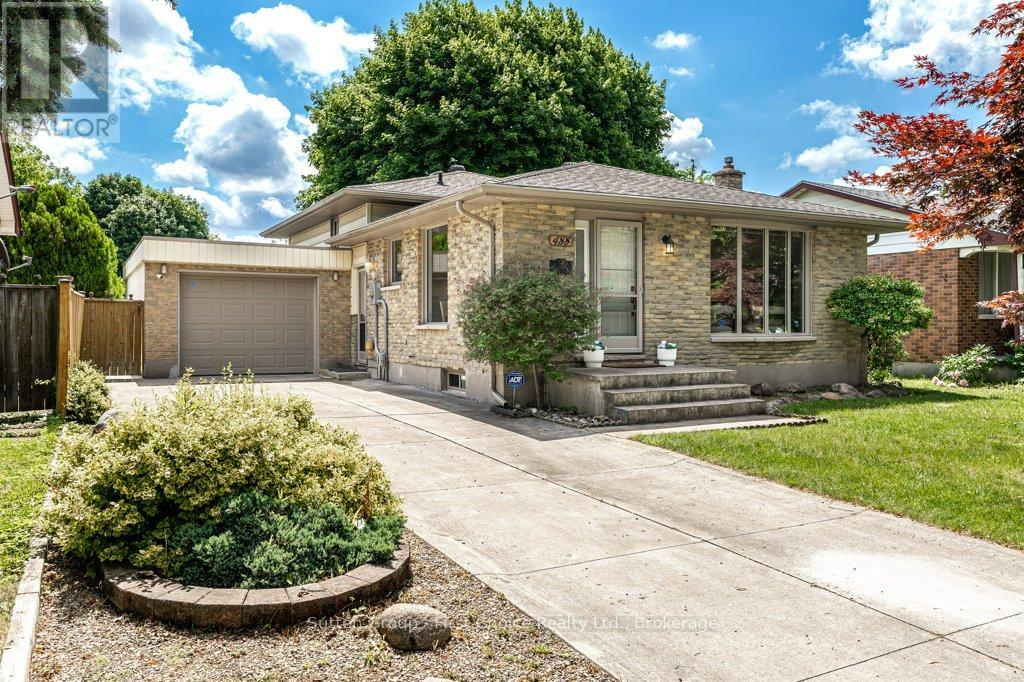 488 CASTLEGROVE BOULEVARD - 2