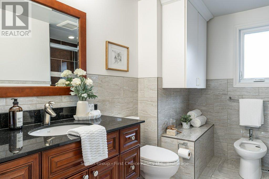 488 CASTLEGROVE BOULEVARD - Image 22