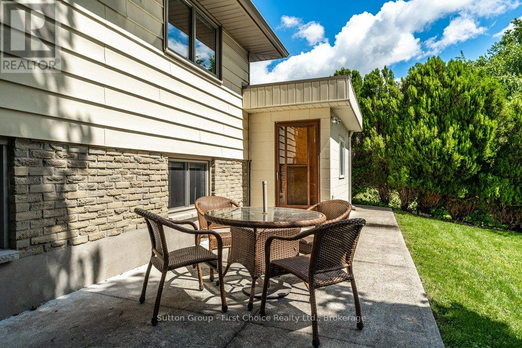 488 CASTLEGROVE BOULEVARD - Image 43