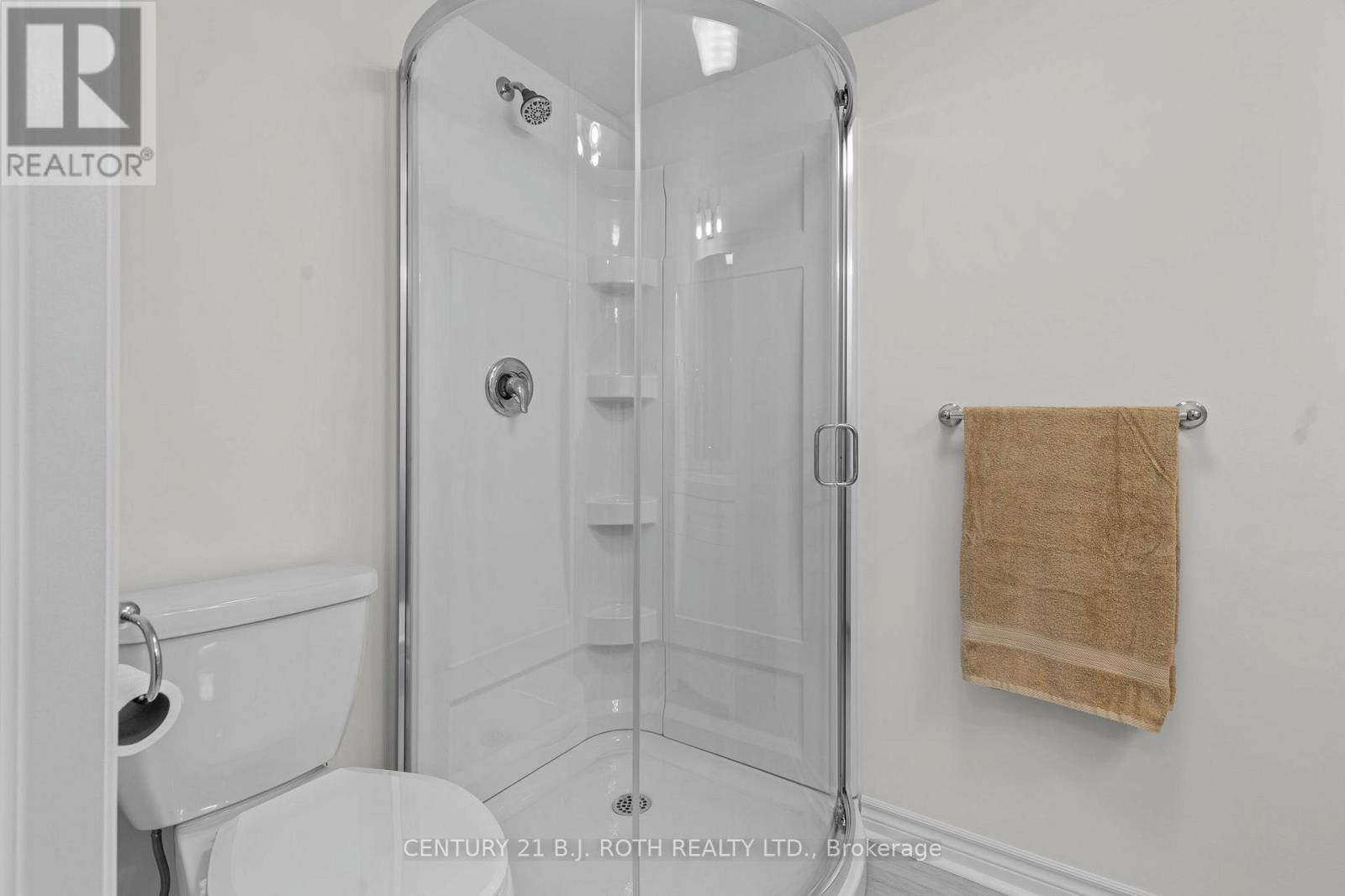 #209 49 JACOBS TERRACE - 13