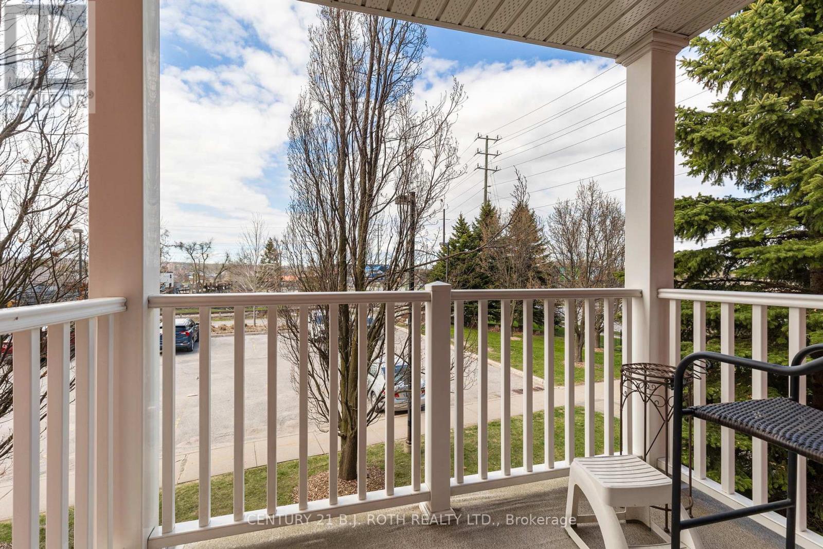 #209 49 JACOBS TERRACE - 19