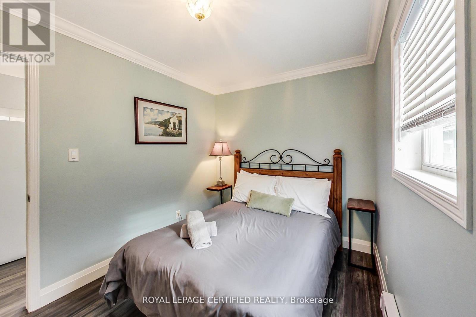69 OLIVE CRESCENT - 18