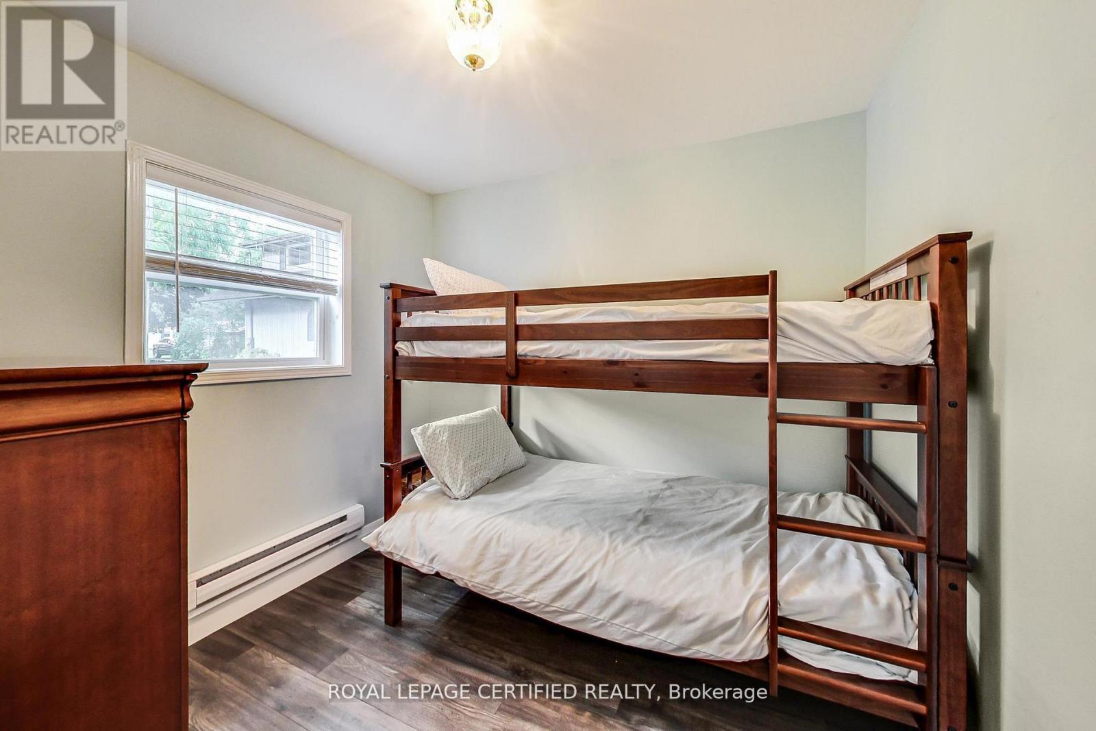 69 OLIVE CRESCENT - 23