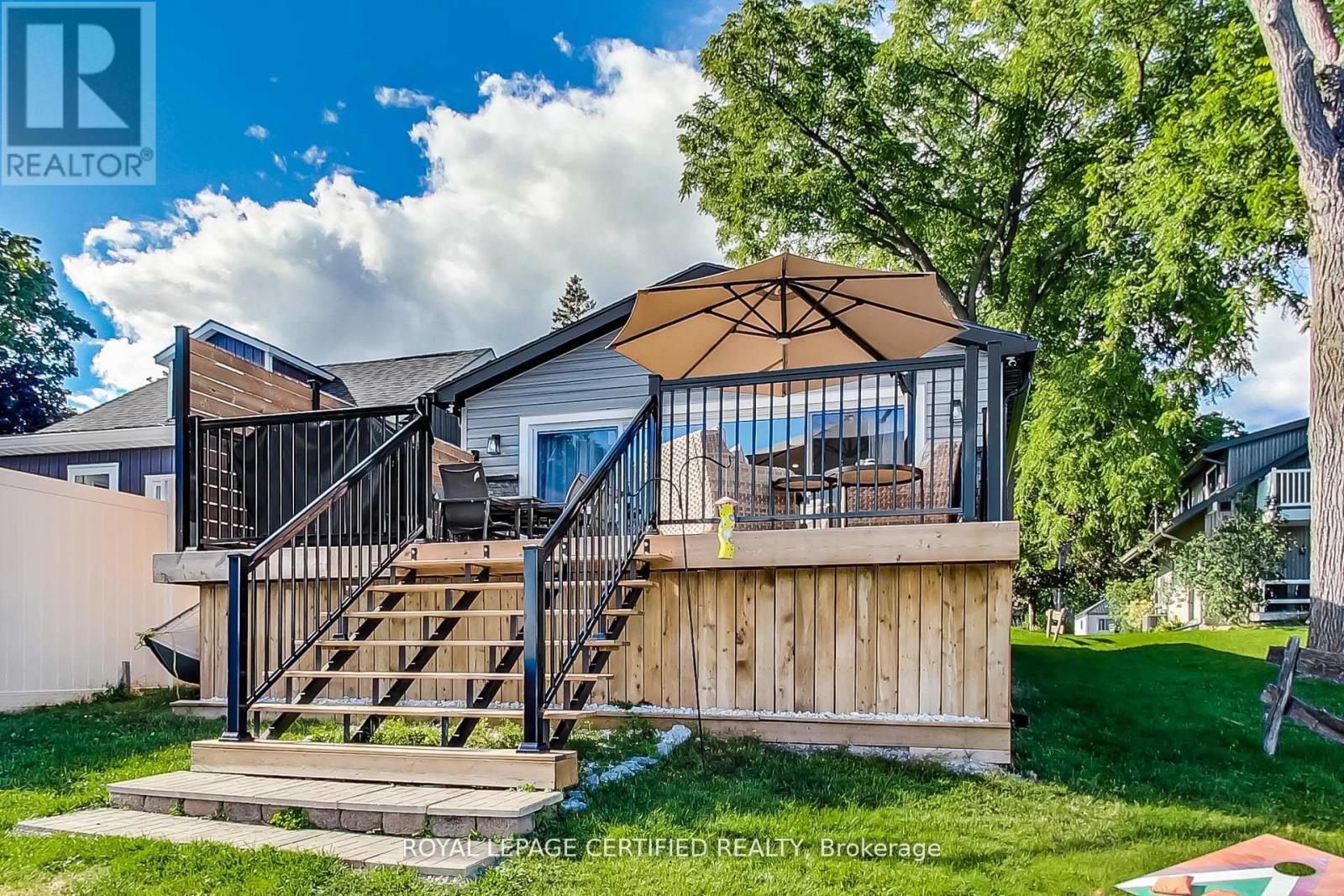 69 OLIVE CRESCENT - 29