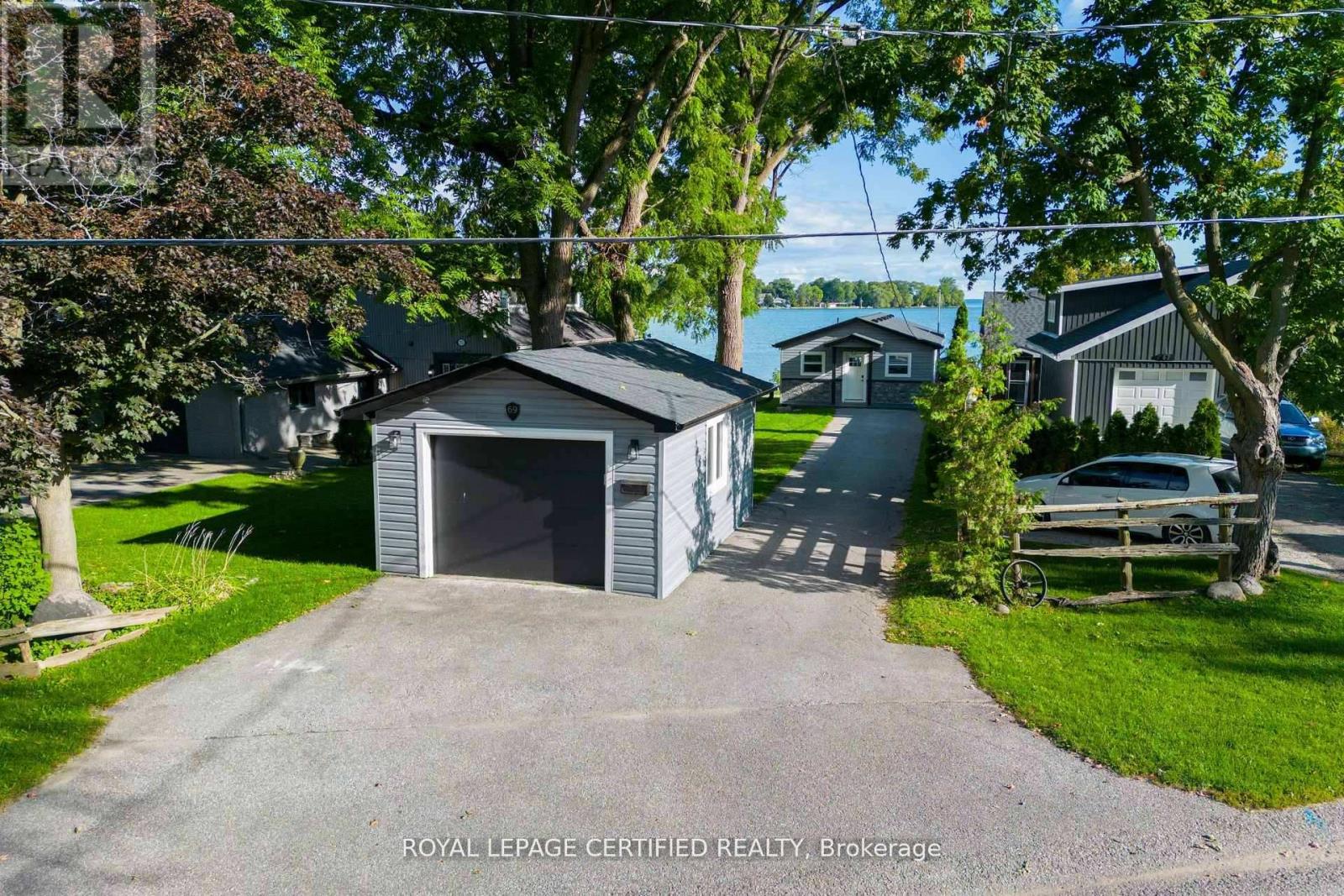 69 OLIVE CRESCENT - 39