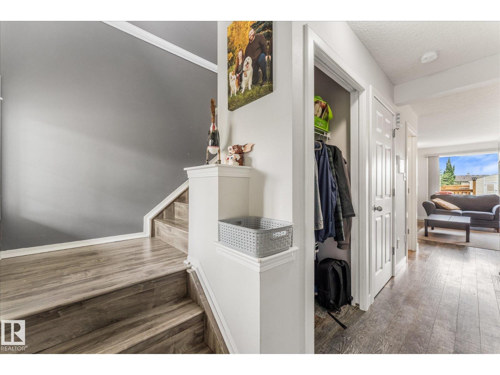 2324 30 AV NW - 16