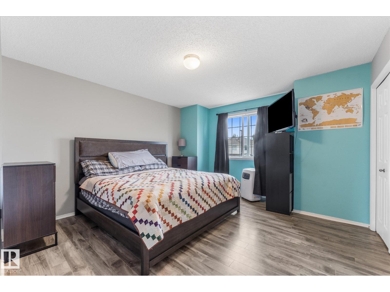 2324 30 AV NW - 17