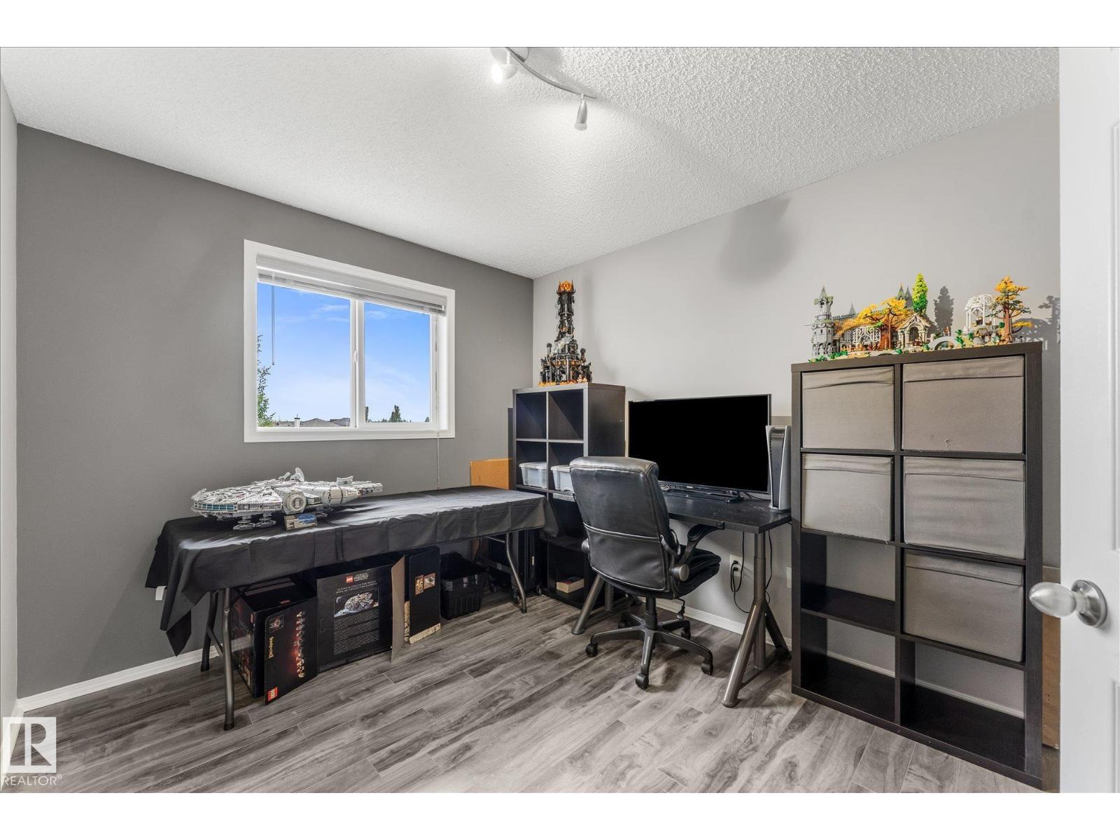 2324 30 AV NW - 22