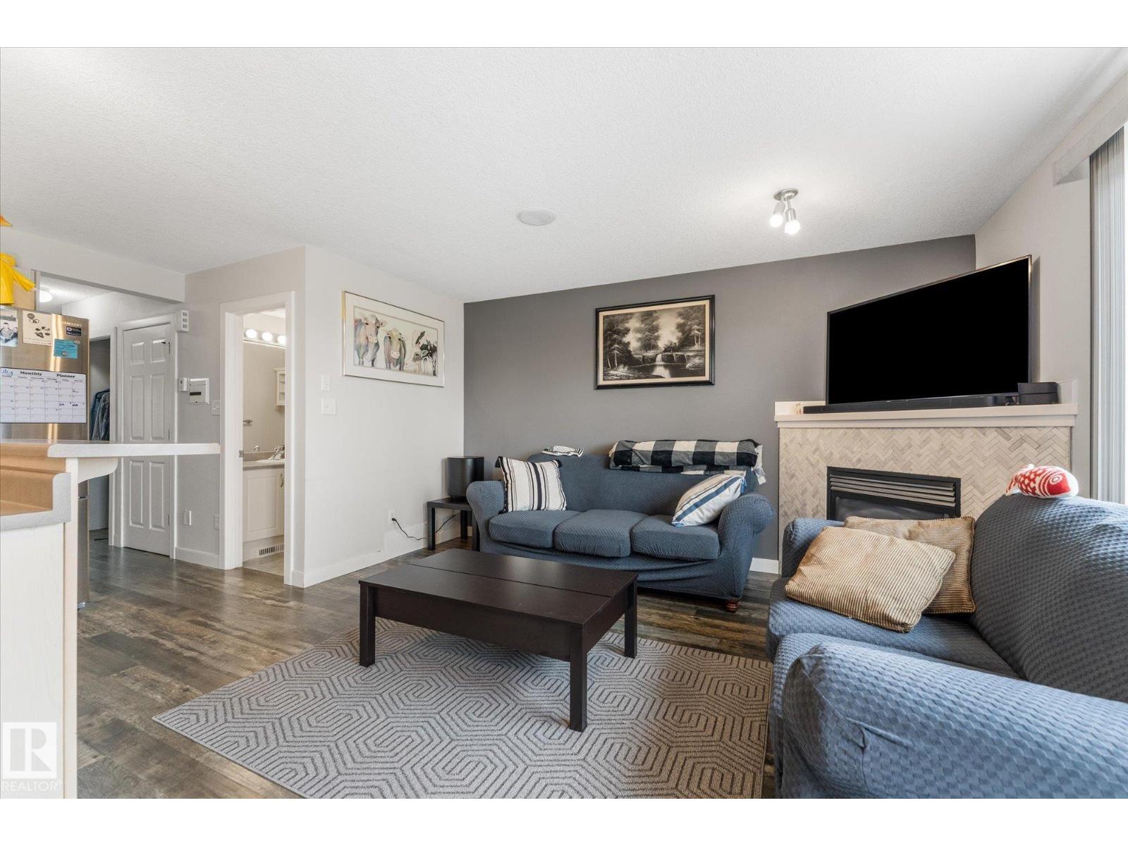2324 30 AV NW - 7