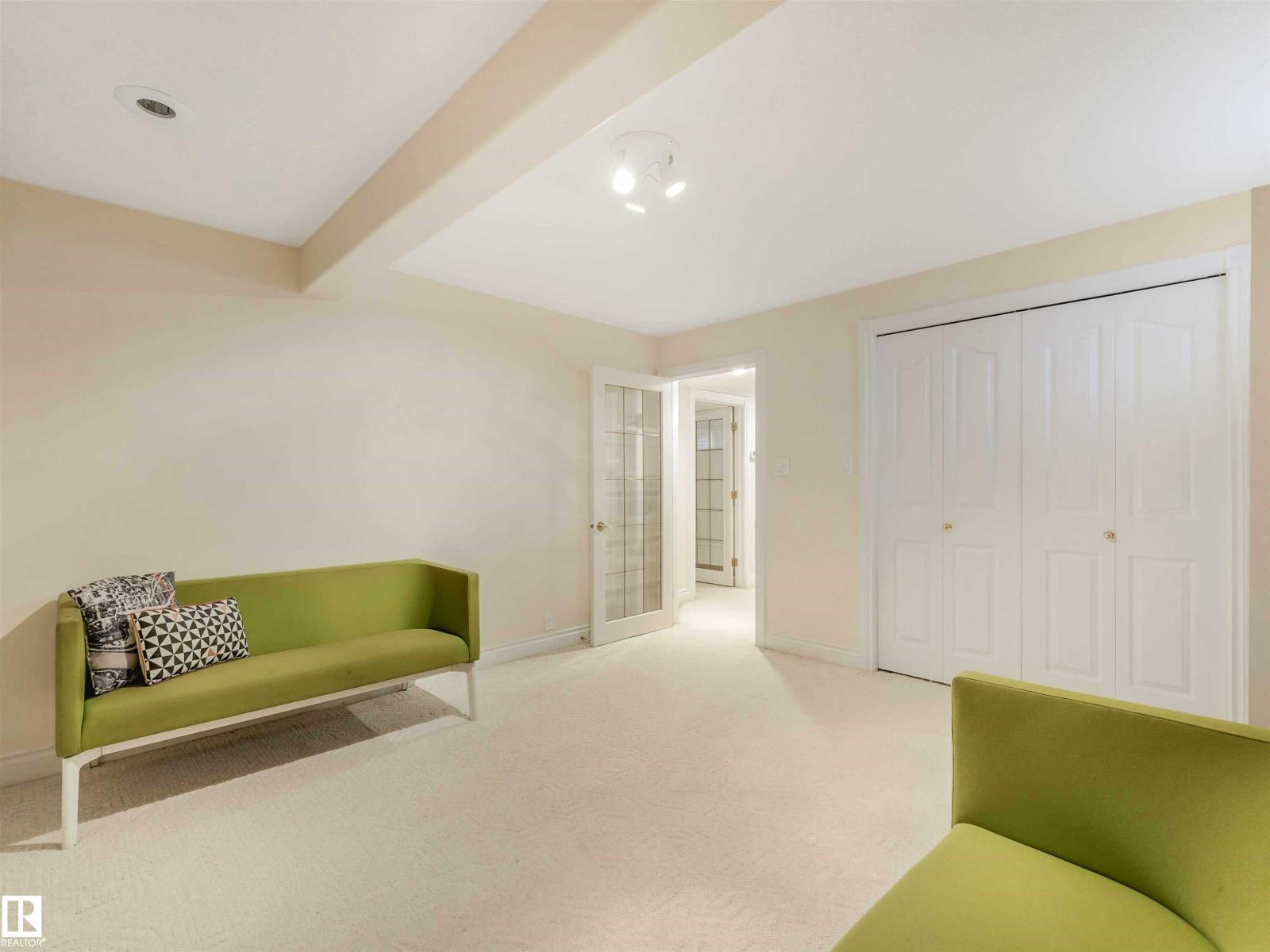 9508 100A ST NW — photo 52