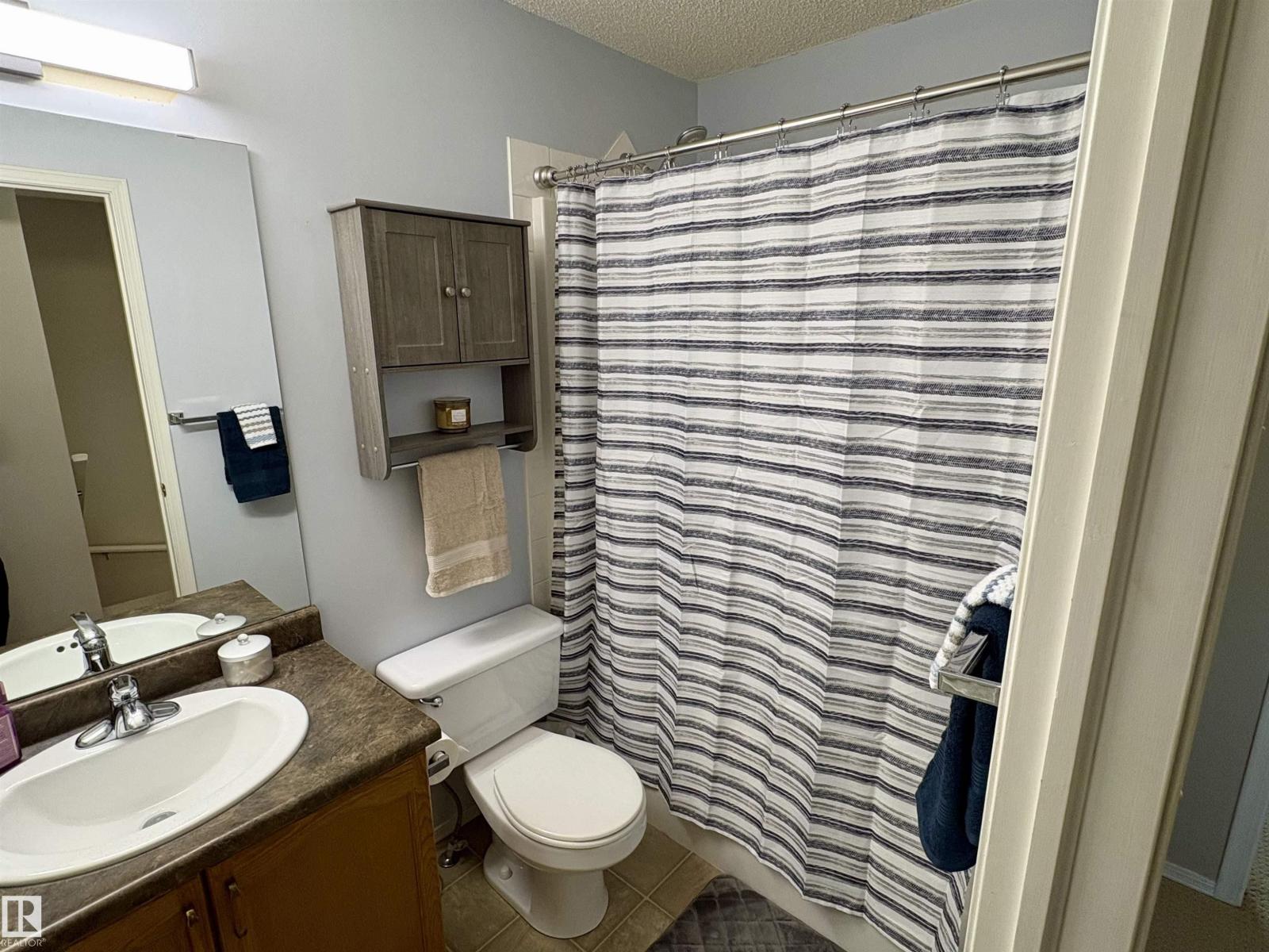 5428 202 ST NW - 18