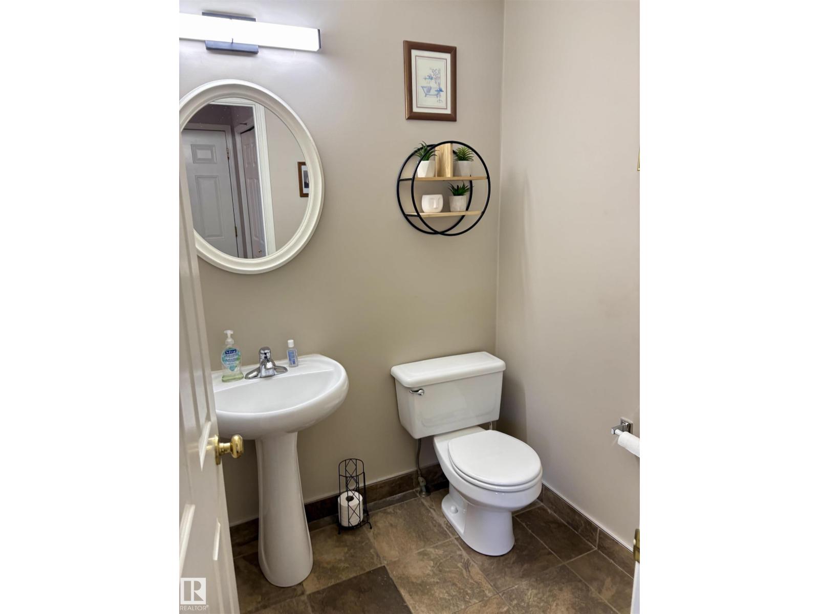 5428 202 ST NW - 20