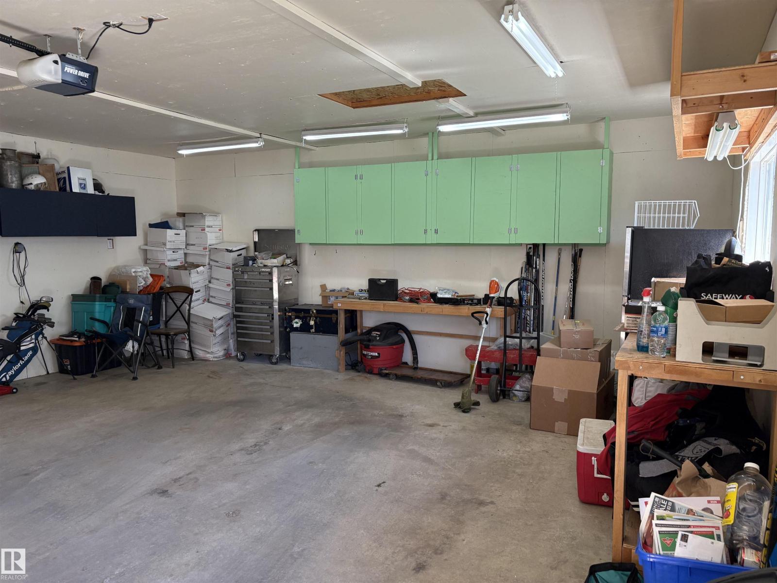 5428 202 ST NW - 39
