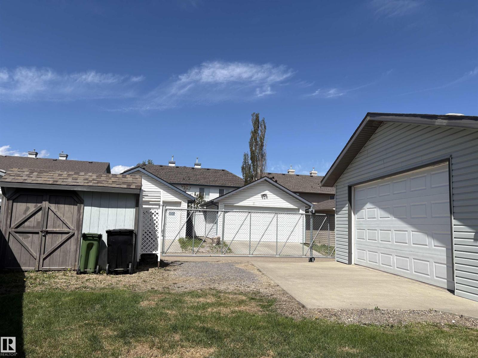 5428 202 ST NW - 8
