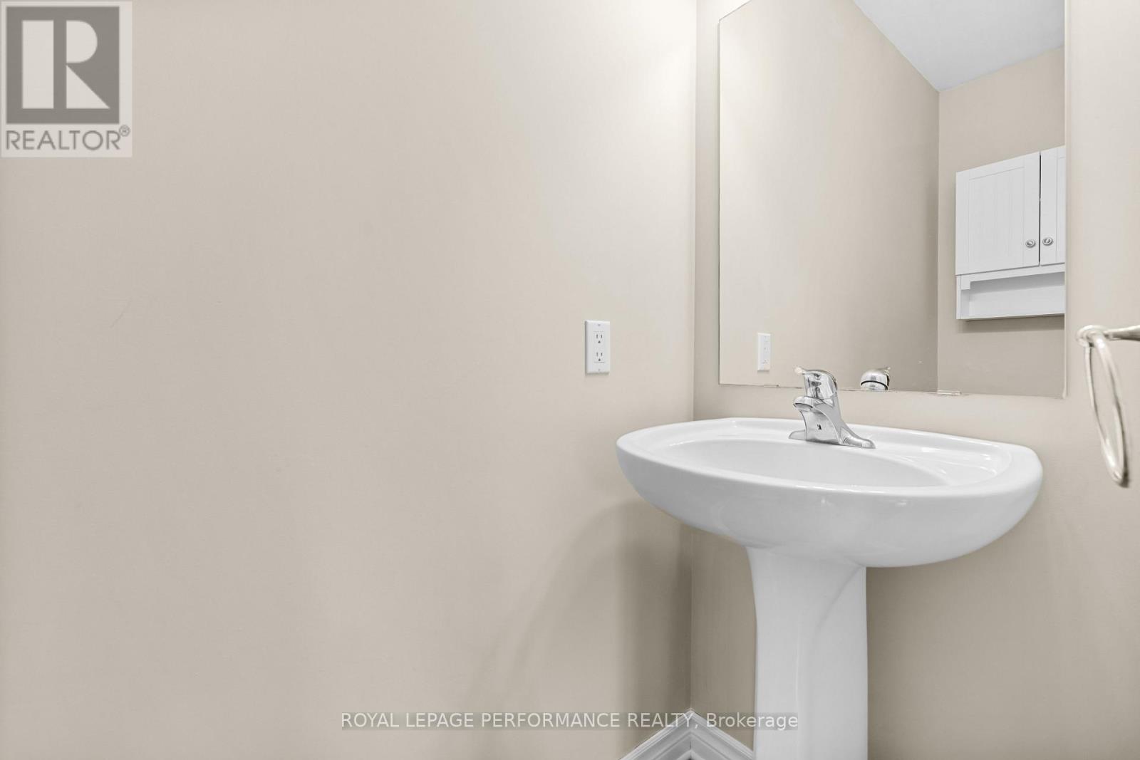 #2 39 MAIN STREET - 21