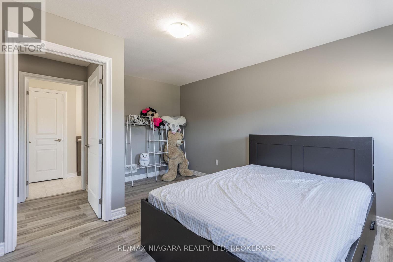 6212 SAM IORFIDA DRIVE - 26