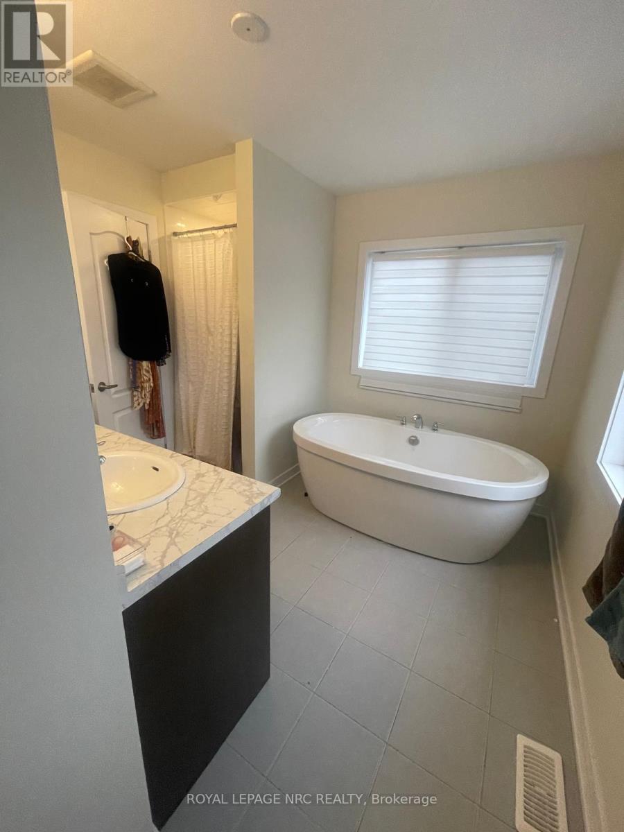 8 DOWNRIVER DRIVE - 15