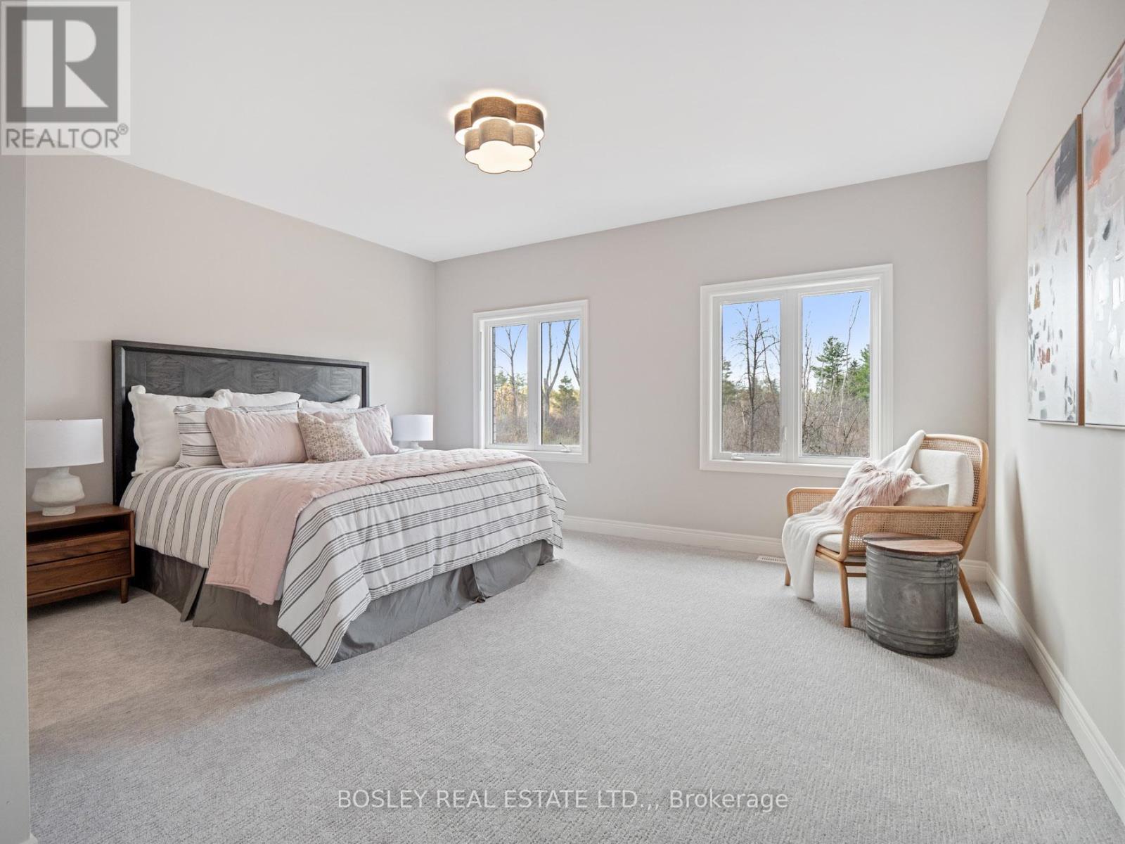 505 ROYAL RIDGE DRIVE - 21