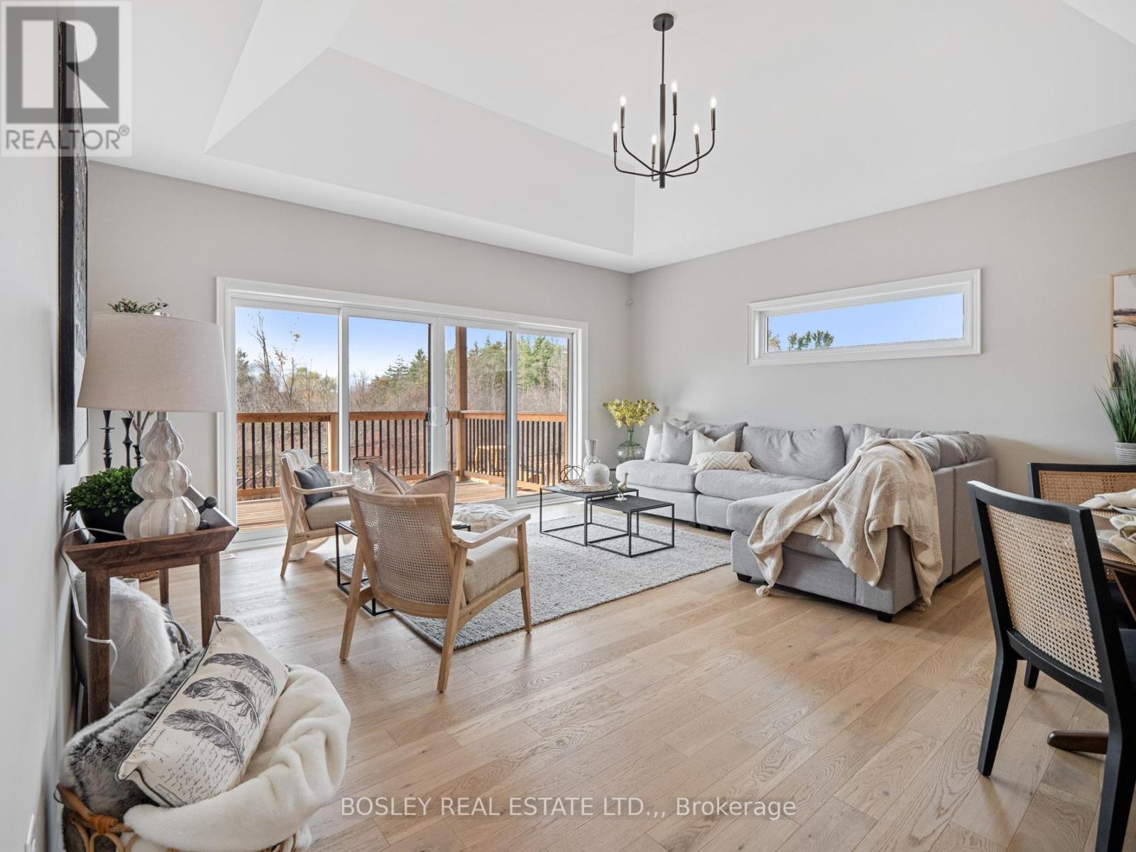 505 ROYAL RIDGE DRIVE - 5