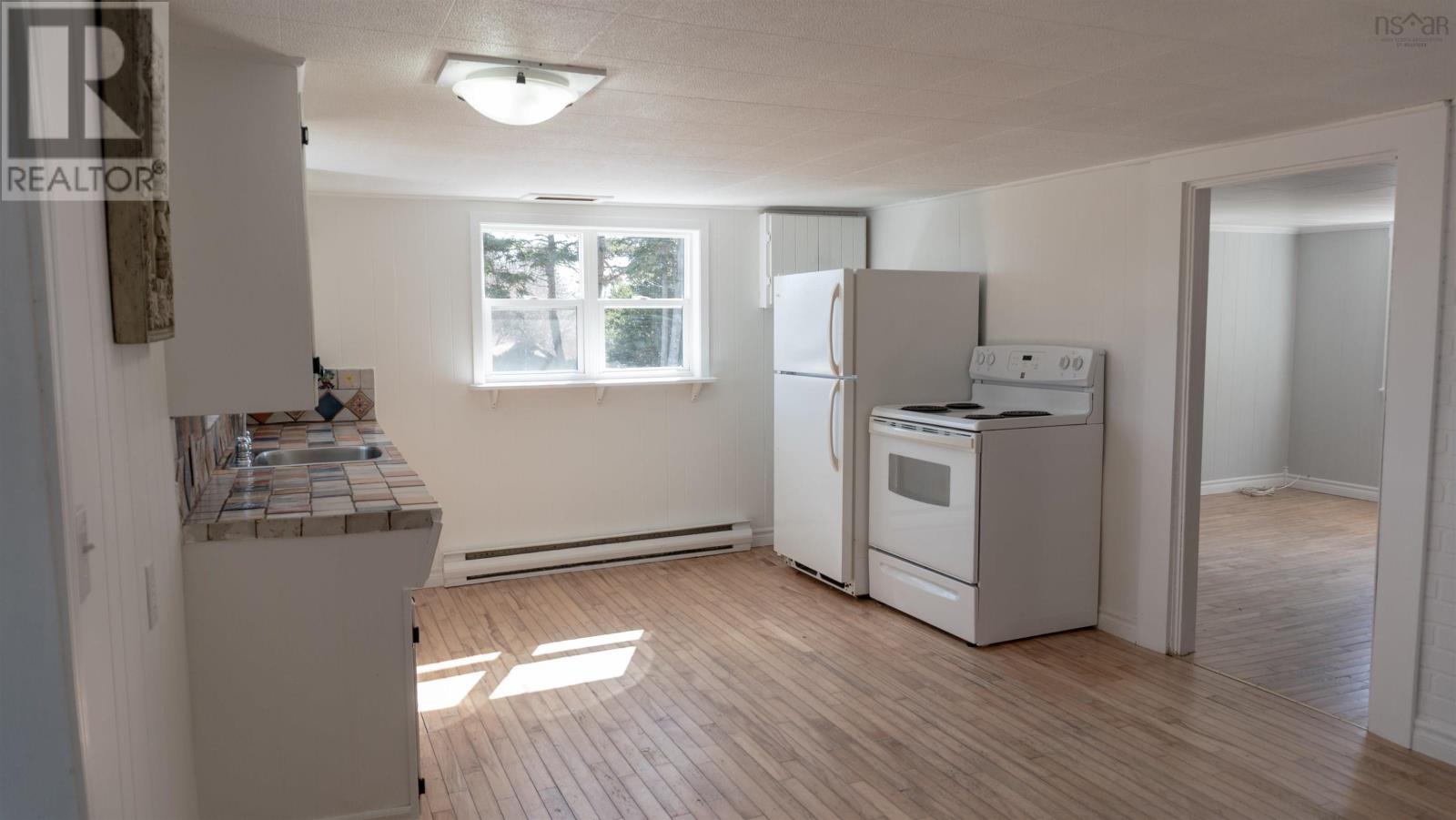 2105 Port Latour Road - 9