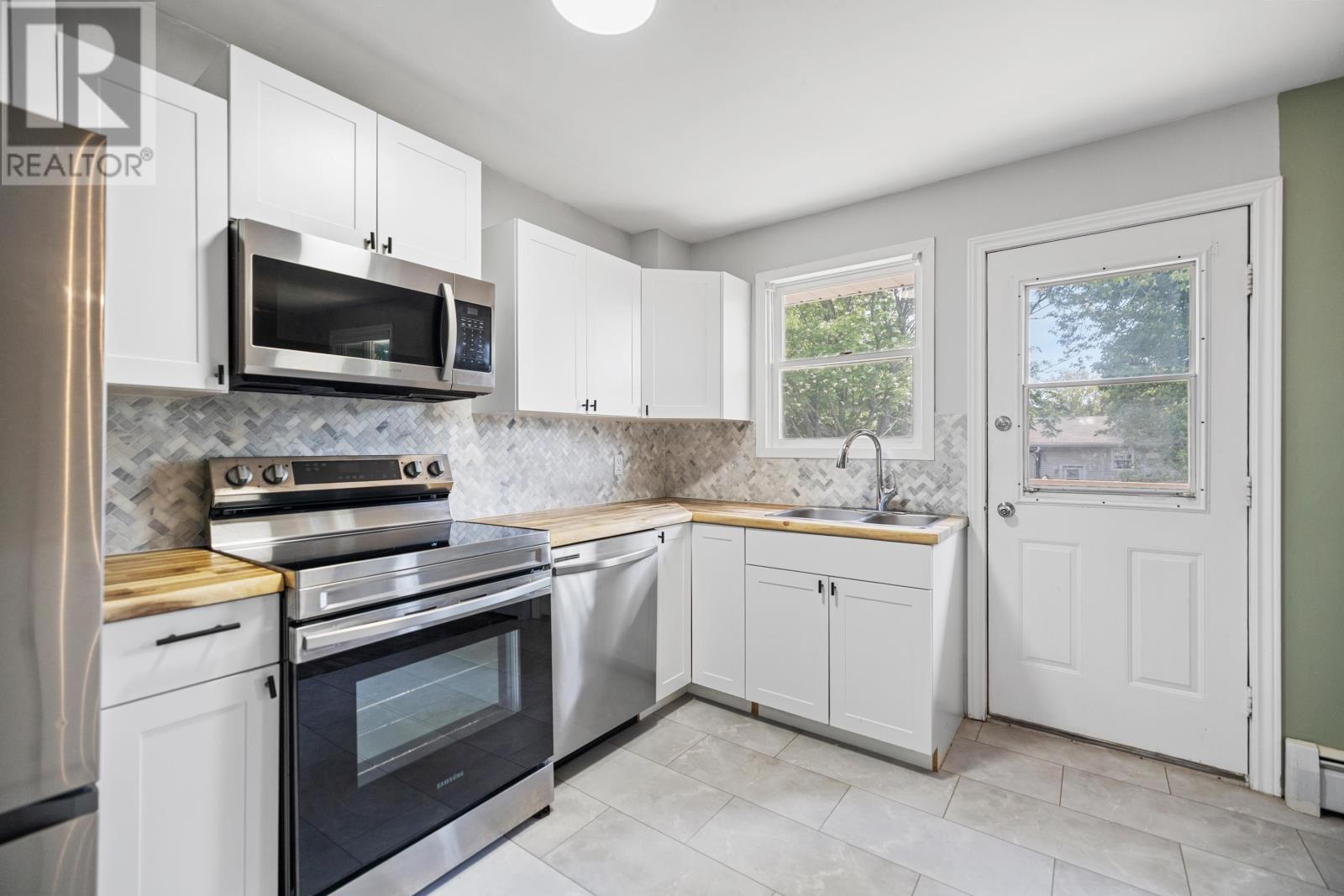 105 Glenafton Drive - 9