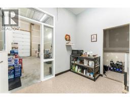 102, 25 Beju Industrial Drive Drive, Sylvan Lake, AB T4S0K9 Photo 10