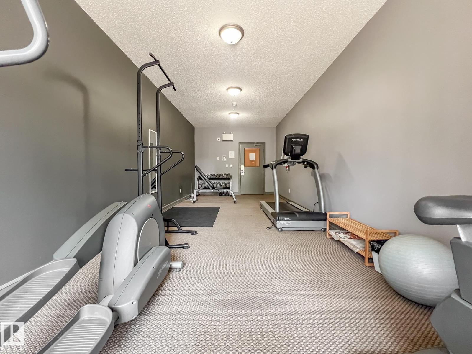 #225 226 MACEWAN RD SW - 35