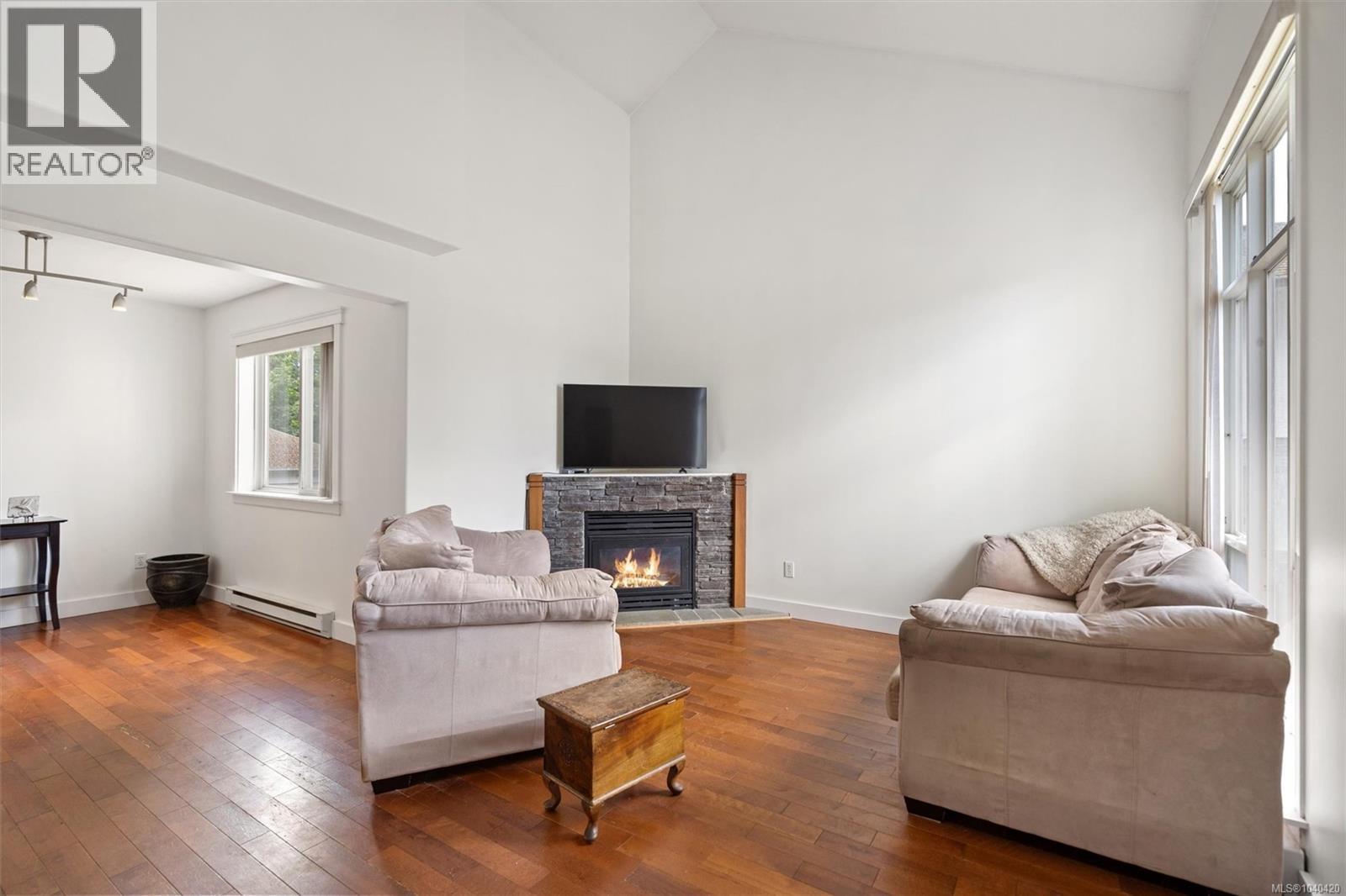 2466 Galland Rd - 3