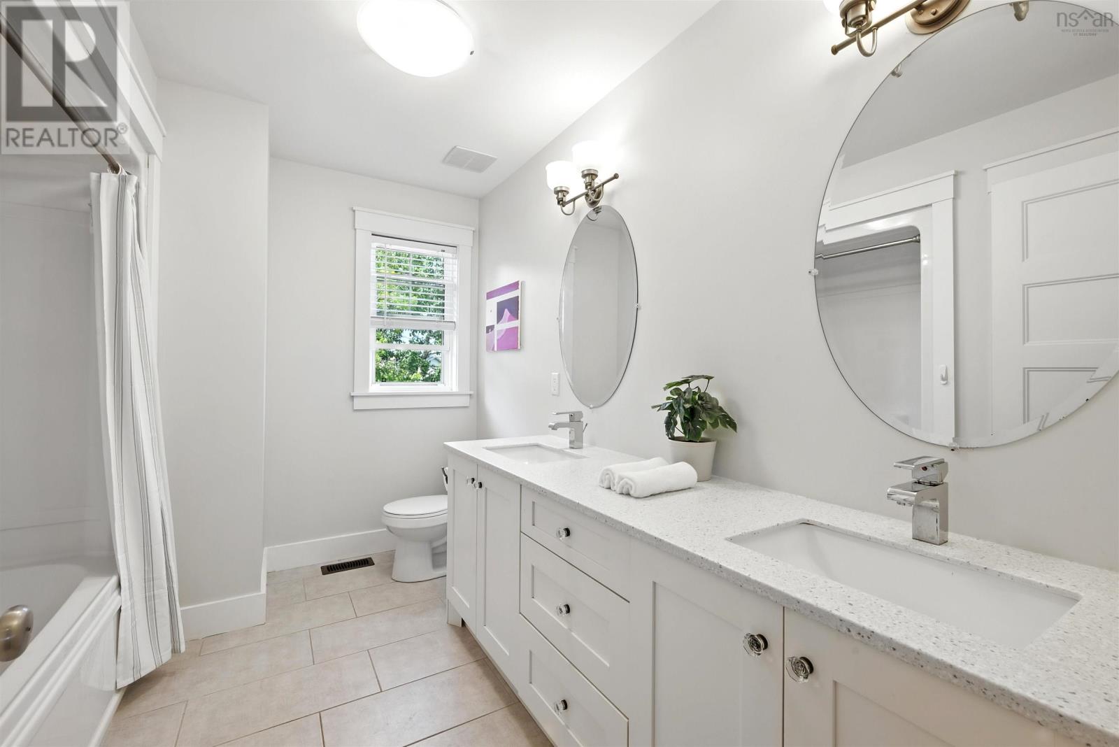 155 HollyHock Way - 34