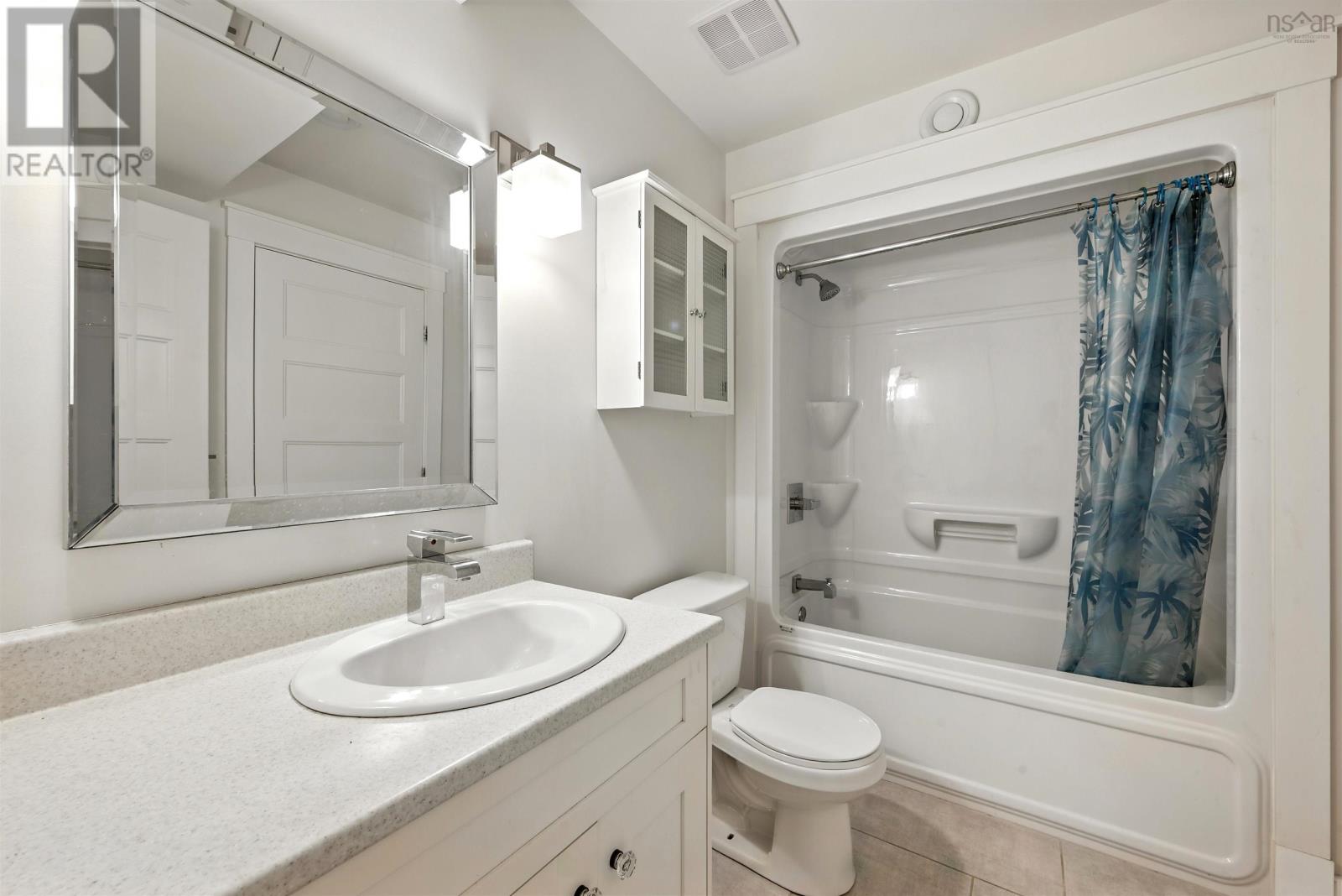 155 HollyHock Way - 44